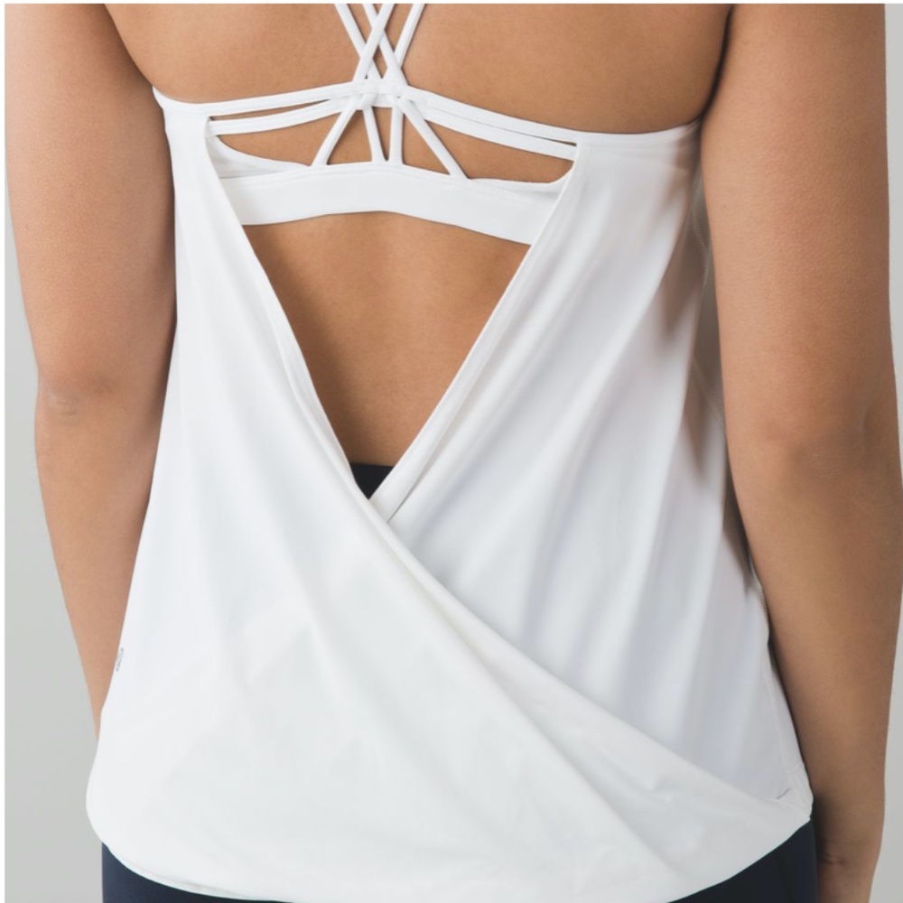Lululemon Make A Move Tank 🍋 - Picture 4 of 12